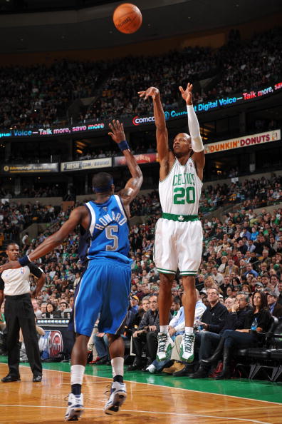 及当地青训 及当地青训